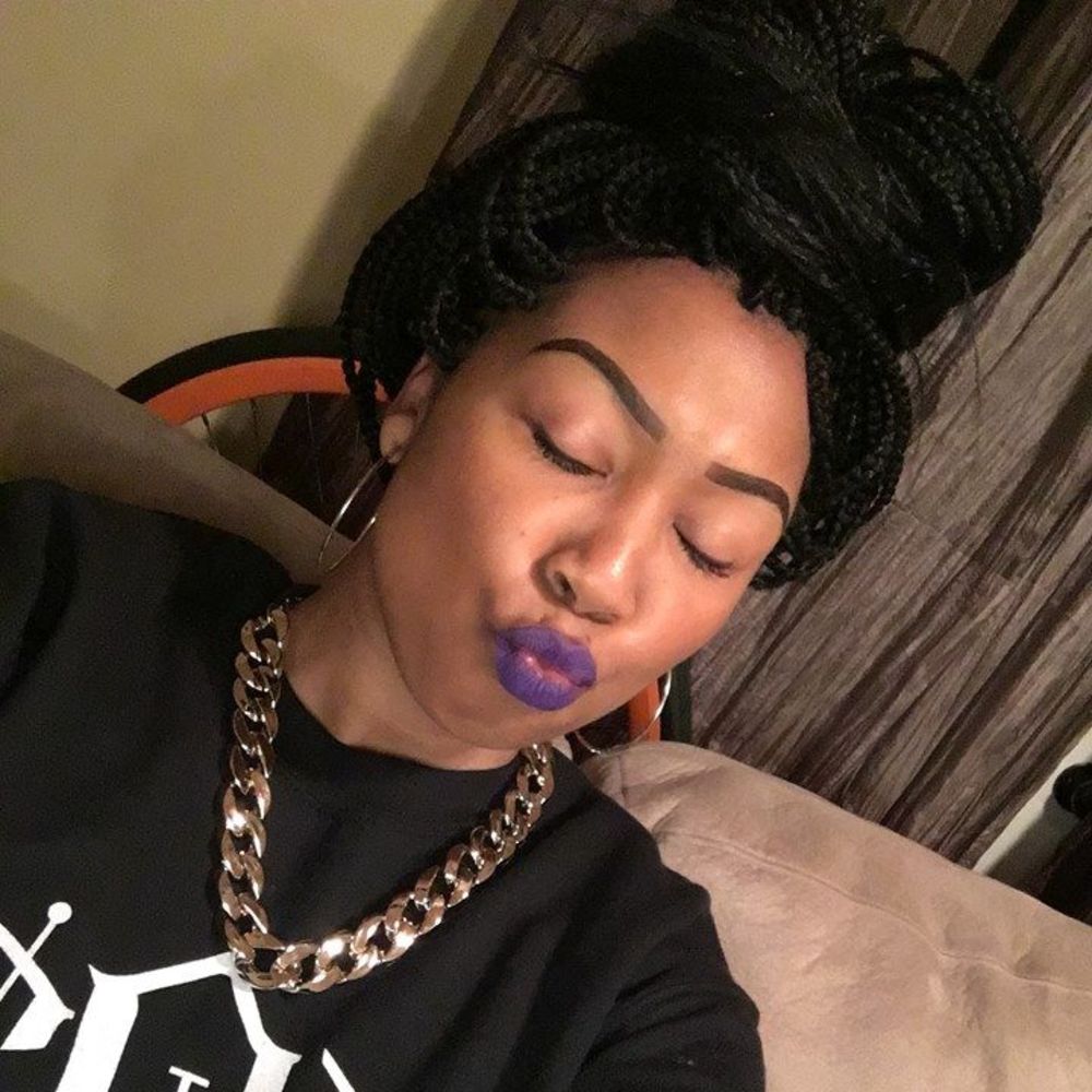 Meet your Posher, Jamaka